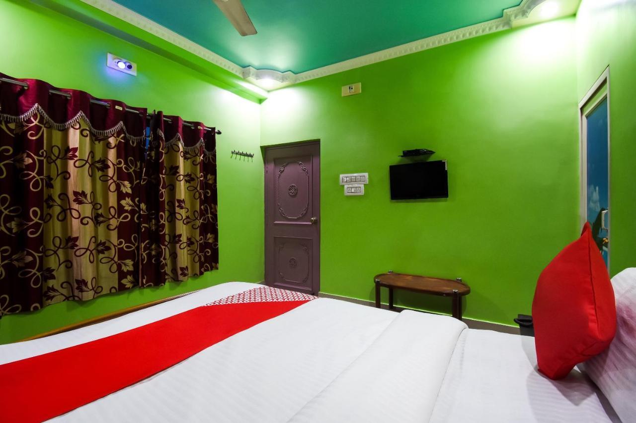 Oyo 44160 Hotel Sahana Jangipur Exterior foto